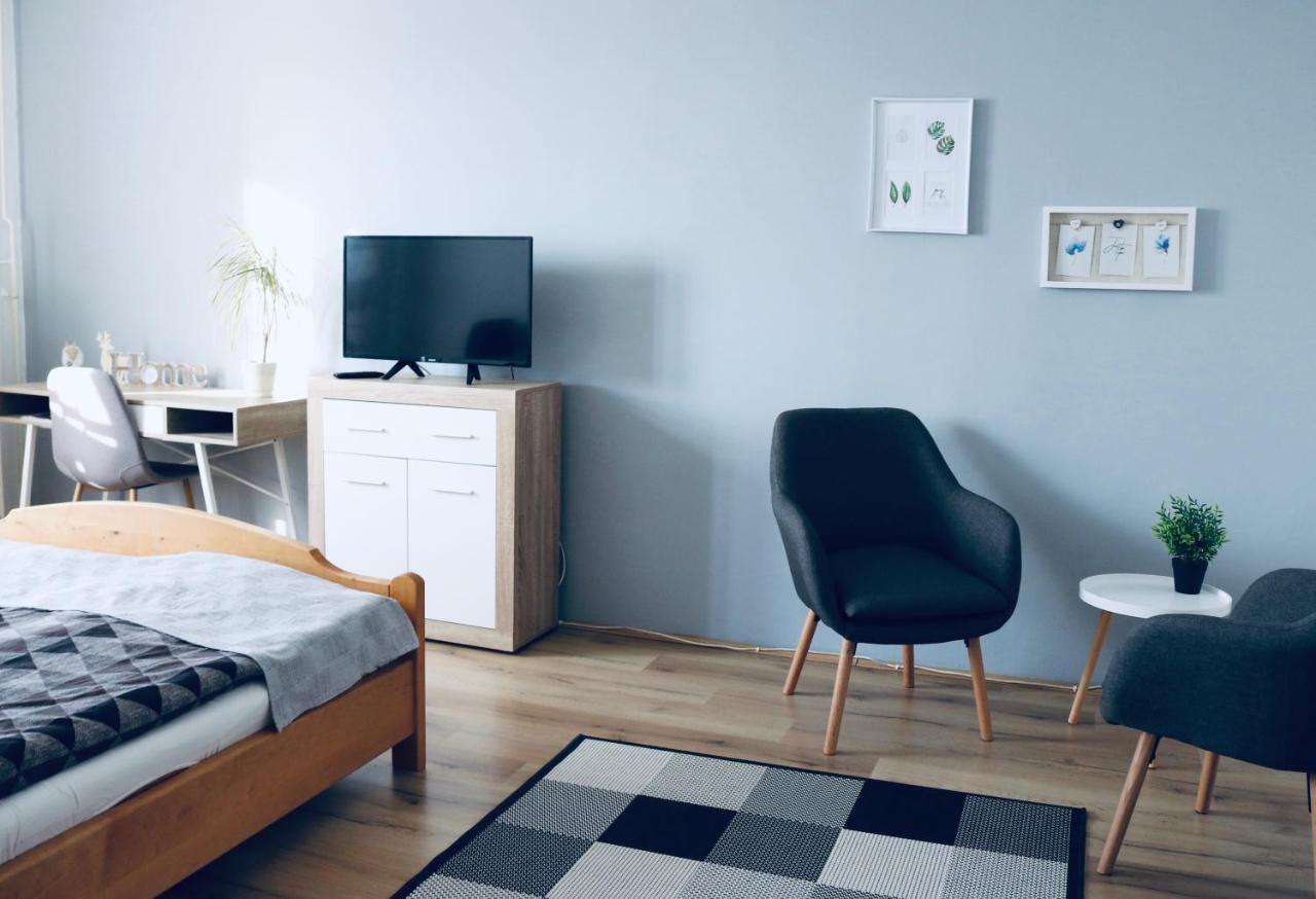 Levendula Apartman Печ Экстерьер фото